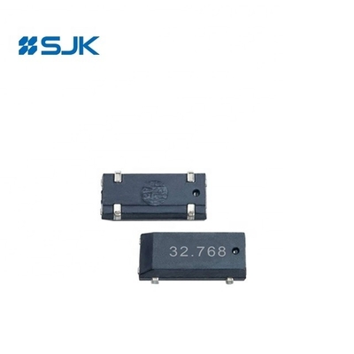 32.768KHz SJK 308C ক্রিস্টাল রেজোনেটর 3.8 * 8.0 * 2.5mm 20ppm সঙ্গে 1.3pF শন্ট ক্যাপাসিটি