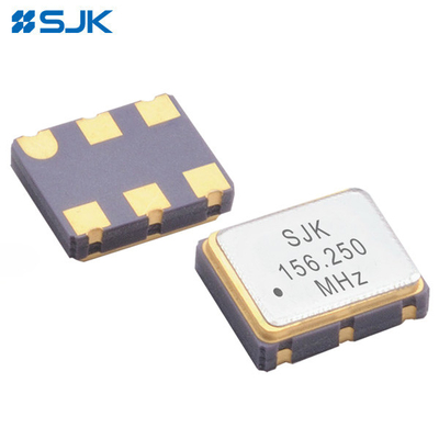 SMD 3225 VCXO With CMOS আউটপুট 3.3V ±50ppm -40~+85°C FPGA এর জন্য